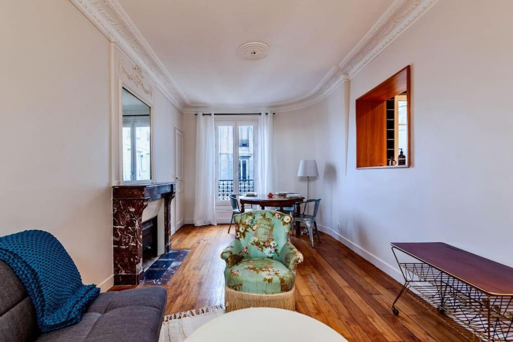 Charmant Appartement Au Coeur De Paris Exterior foto