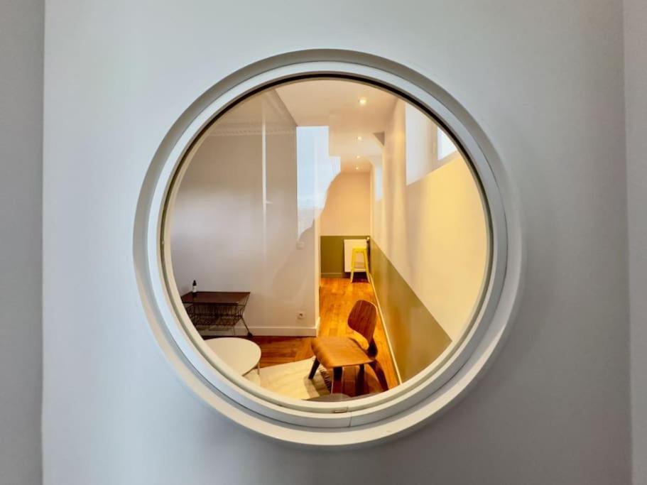 Charmant Appartement Au Coeur De Paris Exterior foto